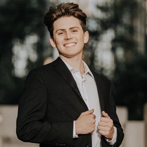 Meet your Posher, Joshua